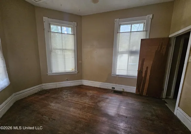 Photo 3 of Single family home for sale at 500 B St, Natchez, MS 39120 | MLS# 4164655 | Listing updated on 2026-10-06