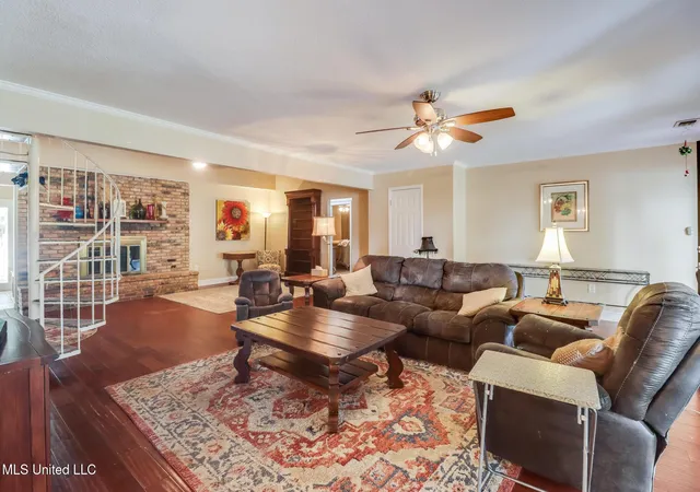 Photo 3 of Single family home for sale at 409 Linda Dr, Biloxi, MS 39531 | MLS# 4164668 | Listing updated on 2026-10-06