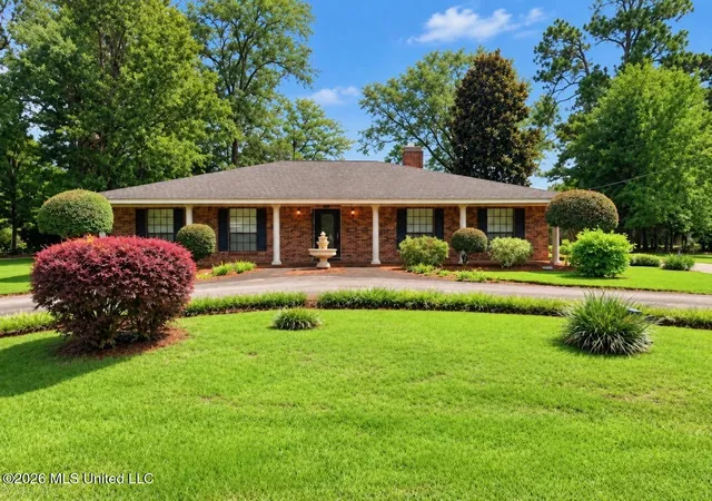 Photo 1 of Sale Pending at 615 E Lakeshore Dr, Carriere, MS 39426 | MLS# 4164743 | Listing updated on 2026-10-15