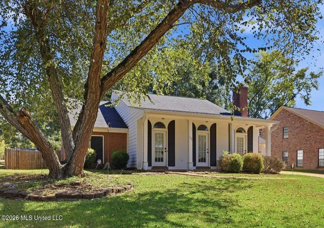 Photo 2 of Single family home for sale at 208 Waverly Pl, Ridgeland, MS 39157 | MLS# 4165104 | Listing updated on 2026-10-09