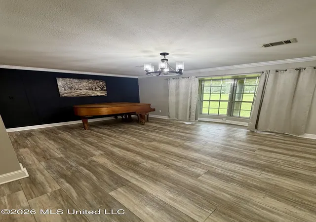 Photo 3 of Single family home for sale at 425 Spruce St, Poplarville, MS 39470 | MLS# 4164667 | Listing updated on 2026-10-18