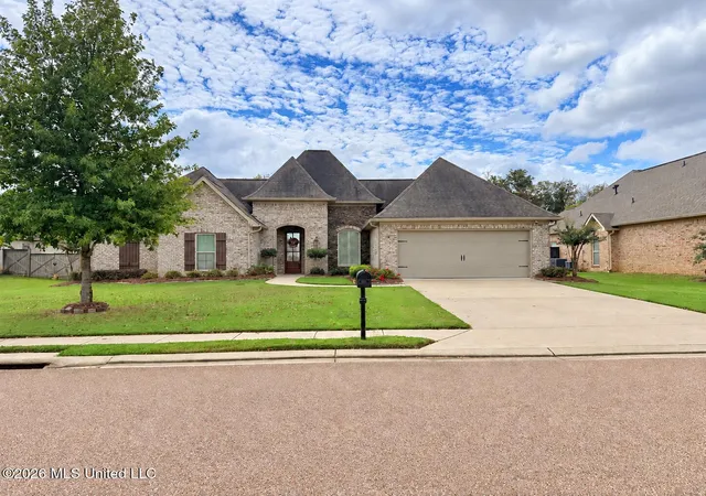 Single family home for sale at 156 Belle Oak Dr, Brandon, MS 39042 | MLS# 4164679