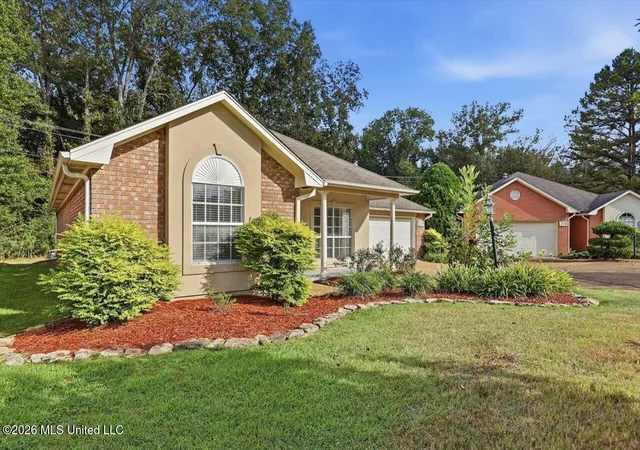 Photo 3 of Sale Pending at 213 Twin, Clinton, MS 39056 | MLS# 4164685 | Listing updated on 2026-10-15