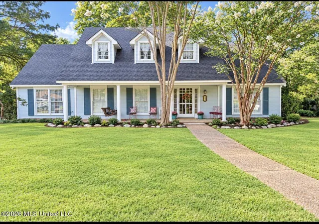 Photo 1 of Single family home for sale at 5103 Meadow Oaks Park Dr, Jackson, MS 39211 | MLS# 4165032 | Listing updated on 2026-10-10