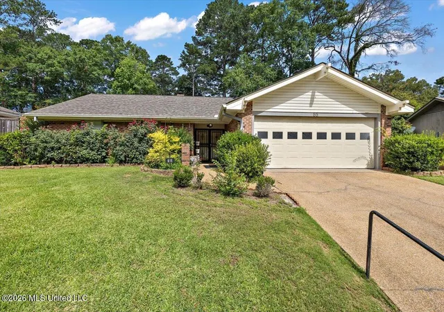 Photo 1 of Single family home for sale at 55 Sunline Dr, Brandon, MS 39042 | MLS# 4164706 | Listing updated on 2026-10-06