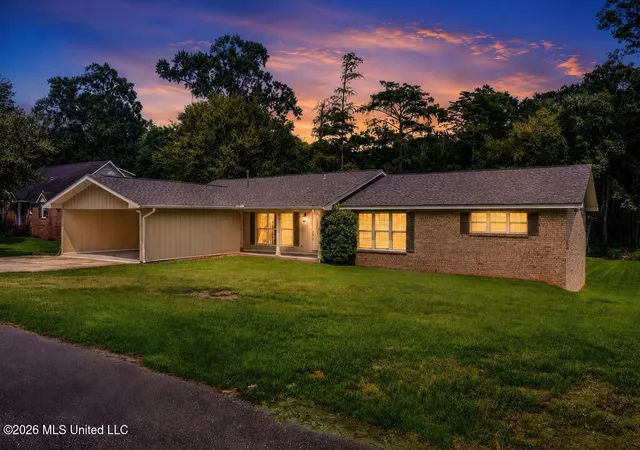 Photo 3 of Single family home for sale at 802 N Boley Dr, Picayune, MS 39466 | MLS# 4164720 | Listing updated on 2026-10-06