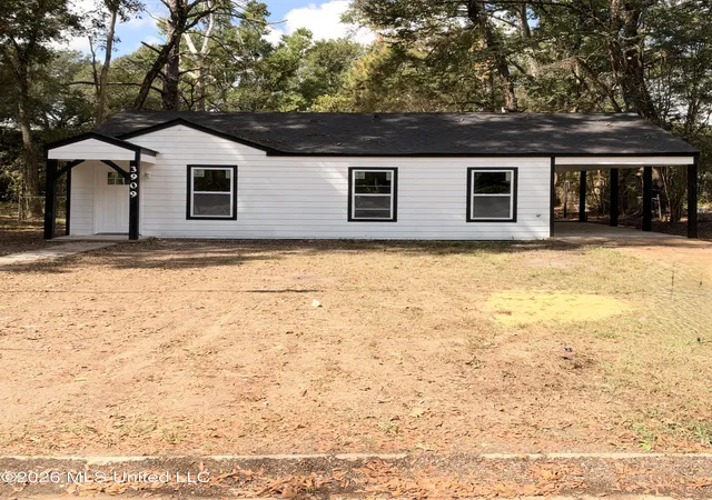 Photo 1 of Single family home for sale at 3909 Ilano Dr, Jackson, MS 39212 | MLS# 4164732 | Listing updated on 2026-10-08