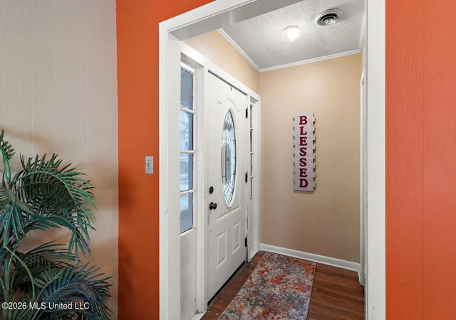 Photo 2 of Single family home for sale at 815 S Jackson St, Brookhaven, MS 39601 | MLS# 4164760 | Listing updated on 2026-10-06