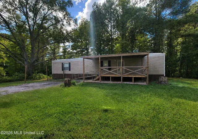 Photo 1 of Manufactured home for sale at 133 Stratton Rd, Decatur, MS 39327 | MLS# 4164762 | Listing updated on 2026-10-06