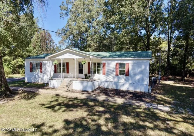 Photo 1 of Sale Pending at 1031 Old Hillsboro Rd, Forest, MS 39074 | MLS# 4164990 | Listing updated on 2026-10-26