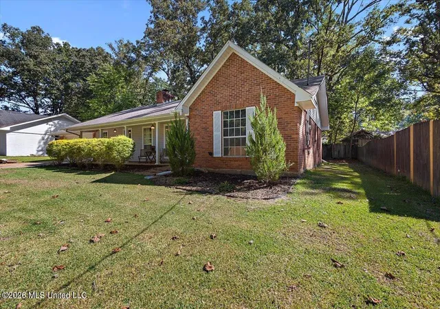 Photo 2 of Sale Pending at 176 Oak Park Dr, Forest, MS 39074 | MLS# 4165008 | Listing updated on 2026-10-20