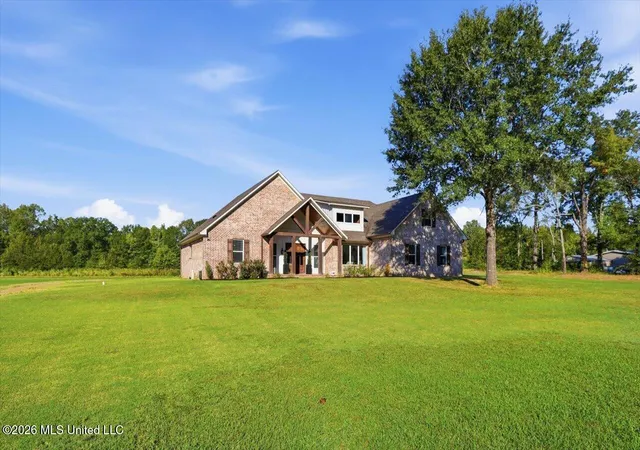 Photo 2 of Single family home for sale at 697 Little Big Mound Rd, Bentonia, MS 39040 | MLS# 4165253 | Listing updated on 2026-10-12