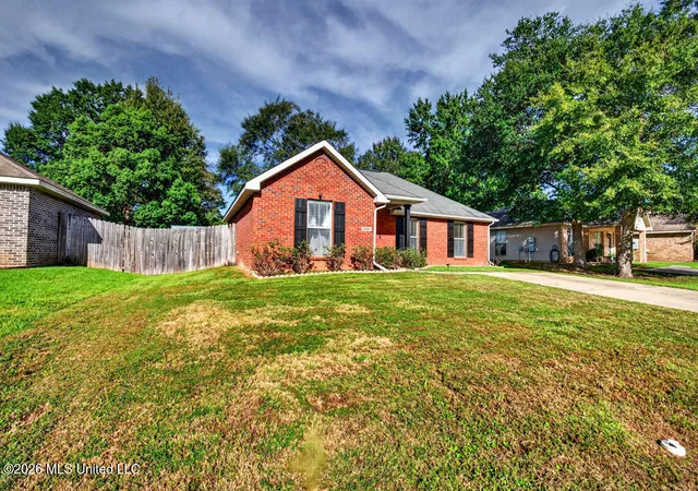 Photo 32 of Single family home for sale at 13687 Lawton Ln, Gulfport, MS 39503 | MLS# 4165083 | Listing updated on 2026-10-16