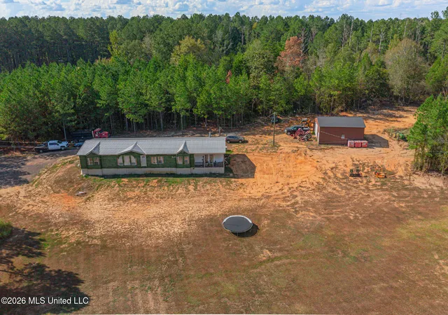 Photo 3 of Manufactured home for sale at 4678 Mississippi 43, Canton, MS 39046 | MLS# 4164831 | Listing updated on 2026-10-12
