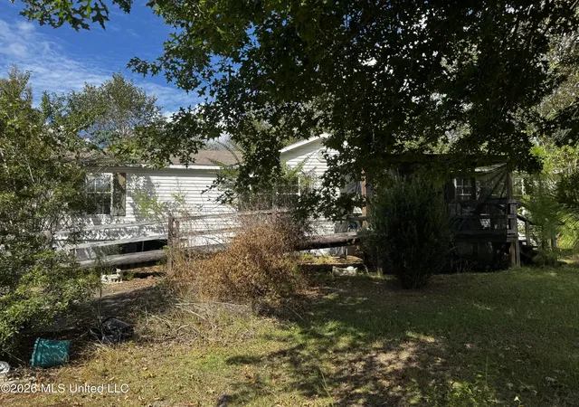 Photo 3 of Sale Pending at 11012 Fox Ridge Dr, Vancleave, MS 39565 | MLS# 4164839 | Listing updated on 2026-10-15