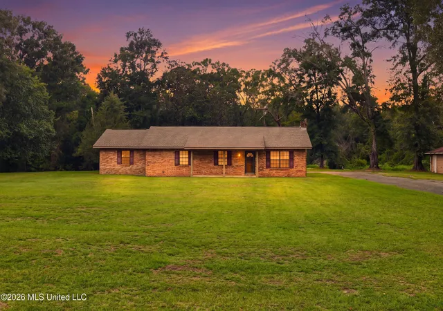 Photo 1 of Single family home for sale at 123 E Wilkerson Fry Rd, Lucedale, MS 39452 | MLS# 4165169 | Listing updated on 2026-10-12