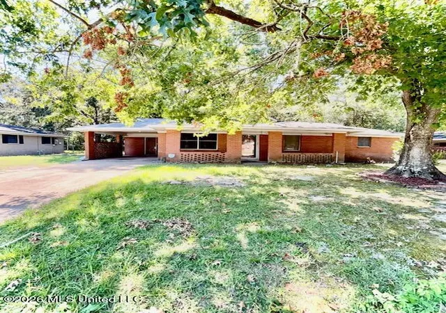 Photo 1 of Single family home for sale at 309 Darby St, Gulfport, MS 39503 | MLS# 4164887 | Listing updated on 2026-10-08