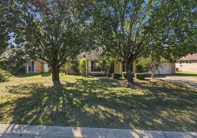 Single family home for sale at 227 Bradford Pl, Richland, MS 39218 | MLS# 4165206