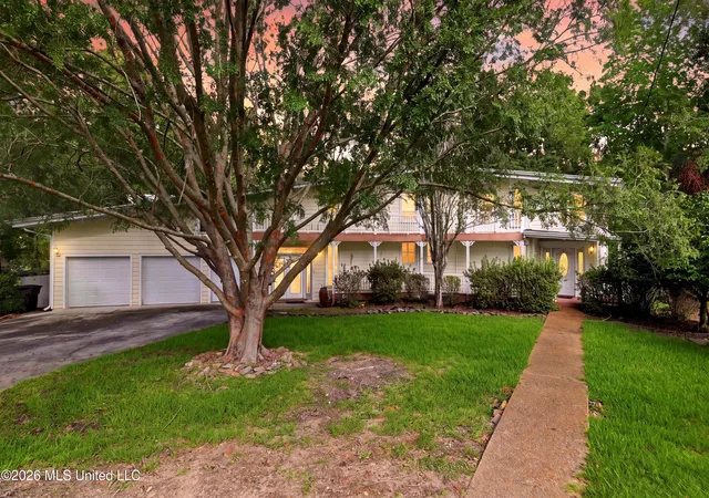 Photo 1 of Single family home for sale at 6518 Mauna Loa Ct, Diamondhead, MS 39525 | MLS# 4164943 | Listing updated on 2026-10-08