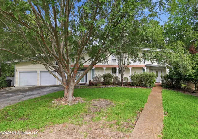 Photo 2 of Single family home for sale at 6518 Mauna Loa Ct, Diamondhead, MS 39525 | MLS# 4164943 | Listing updated on 2026-10-08