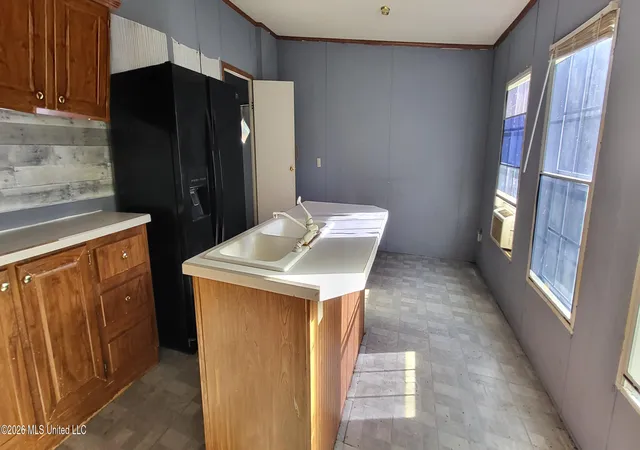 Photo 3 of Manufactured home for sale at 64 Spencewood Ln, Carriere, MS 39426 | MLS# 4165027 | Listing updated on 2026-10-21