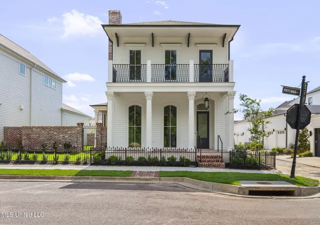 Photo 2 of Single family home for sale at 105 Prytania St, Madison, MS 39110 | MLS# 4165209 | Listing updated on 2026-10-26