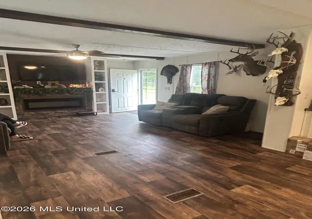 Photo 3 of Manufactured home for sale at 62 Vaiden Kilmichael Rd, Kilmichael, MS 39747 | MLS# 4165173 | Listing updated on 2026-10-10