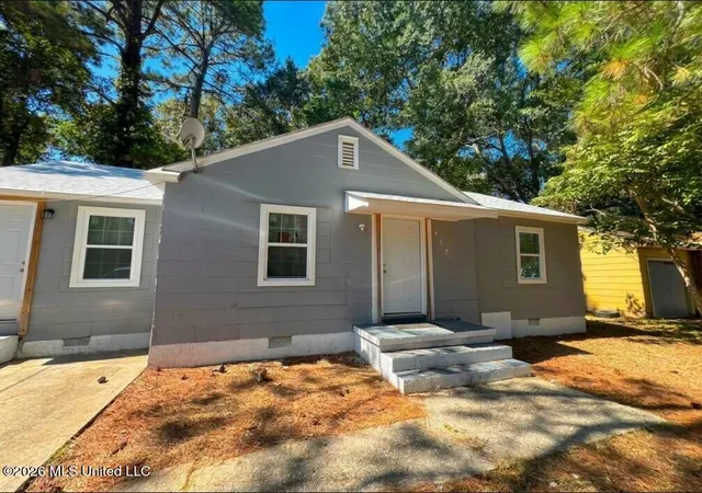 Photo 1 of Single family home for sale at 467 Boling St, Jackson, MS 39209 | MLS# 4165074 | Listing updated on 2026-10-09