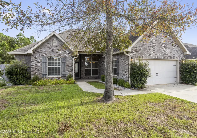 Photo 1 of Sale Pending at 58 Tantallon Dr, Ocean Springs, MS 39564 | MLS# 4165220 | Listing updated on 2026-10-20