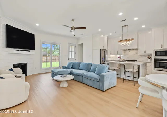 Photo 3 of Single family home for sale at 10863 Lily Ln, Gulfport, MS 39503 | MLS# 4165170 | Listing updated on 2026-10-10