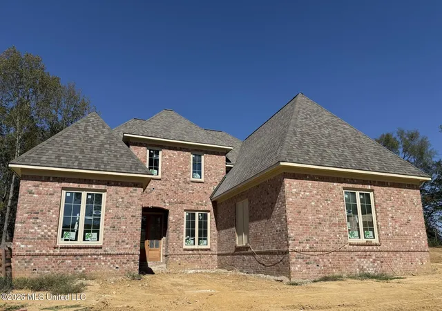 Photo 1 of Single family home for sale at 2402 Glenmore Cvs, Hernando, MS 38632 | MLS# 4165195 | Listing updated on 2026-10-10