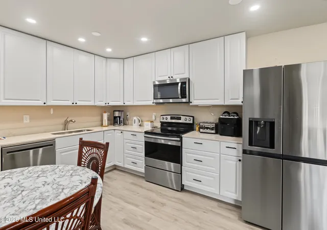 Photo 3 of Single family home for sale at 342 Rich Ave, Biloxi, MS 39531 | MLS# 4165210 | Listing updated on 2026-10-12