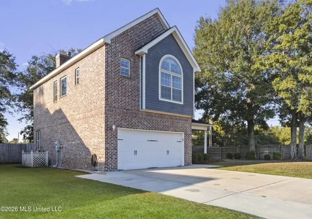 Photo 3 of Single family home for sale at 11485 Briarstone Pl, Gulfport, MS 39503 | MLS# 4165390 | Listing updated on 2026-10-13