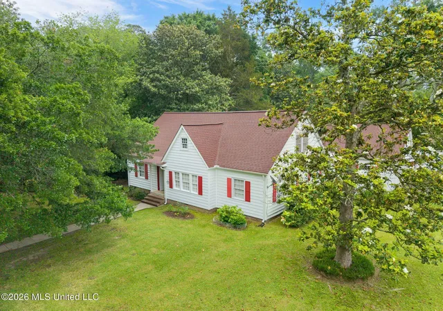Single family home for sale at 750 W 13th Street, Laurel, MS 39440 | MLS# 4165234