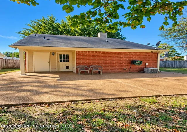Photo 3 of Single family home for sale at 2700 Hampden Cvs, Horn Lake, MS 38637 | MLS# 4165242 | Listing updated on 2026-10-13