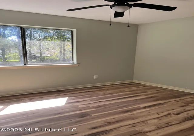 Photo 4 of Single family home for sale at 105 Penny Ct, Ocean Springs, MS 39564 | MLS# 4165363 | Listing updated on 2026-10-13