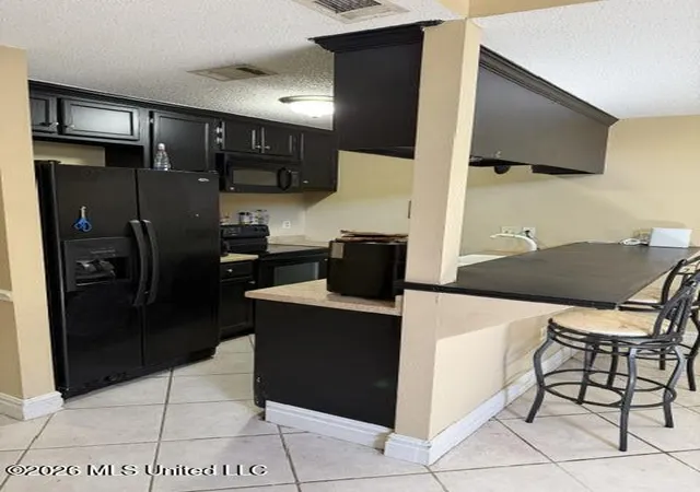 Photo 2 of Single family home for sale at 2376 Trafalgar Dr, Biloxi, MS 39531 | MLS# 4165284 | Listing updated on 2026-10-13