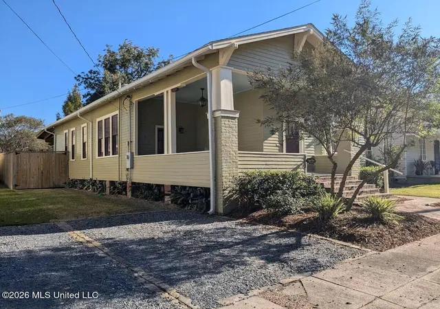 Photo 1 of Single family home for sale at 307 N Union St, Natchez, MS 39120 | MLS# 4165335 | Listing updated on 2026-10-12