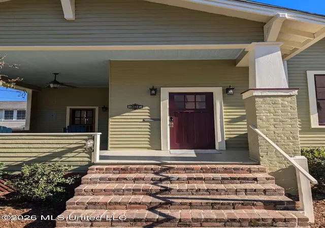 Photo 2 of Single family home for sale at 307 N Union St, Natchez, MS 39120 | MLS# 4165335 | Listing updated on 2026-10-12