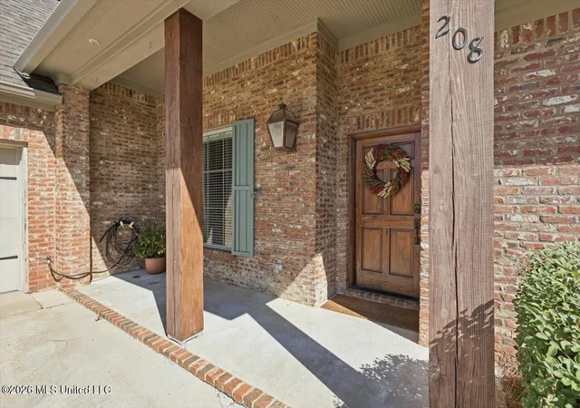 Photo 3 of Sale Pending at 208 Herrington Cvs, Madison, MS 39110 | MLS# 4165388 | Listing updated on 2026-10-17