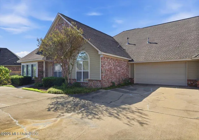 Photo 2 of Condo for sale at 1440 Independence Blvd, Flowood, MS 39232 | MLS# 4165483 | Listing updated on 2026-10-14