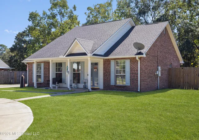 Photo 3 of Single family home for sale at 1507 Garden Ln, Gautier, MS 39553 | MLS# 4165374 | Listing updated on 2026-10-14