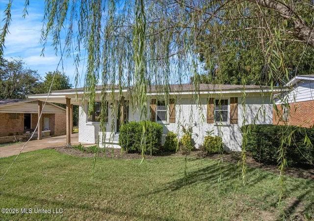 Photo 2 of Single family home for sale at 2757 Panola St, Hernando, MS 38632 | MLS# 4165311 | Listing updated on 2026-10-12