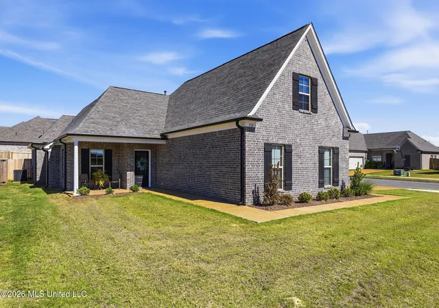 Photo 2 of Single family home for sale at 1728 Ryker Rd, Southaven, MS 38672 | MLS# 4165318 | Listing updated on 2026-10-19
