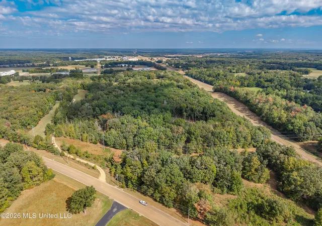 Photo 2 of Land for sale at Lakewood Dr, Batesville, MS 38606 | MLS# 4165482 | Listing updated on 2026-10-14