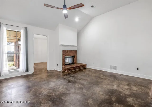 Photo 3 of Sale Pending at 1134 Jackson St, Robinsonville, MS 38664 | MLS# 4165323 | Listing updated on 2026-10-27