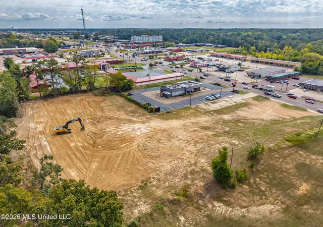 Photo 3 of Land for sale at Ms 6, Batesville, MS 38606 | MLS# 4165481 | Listing updated on 2026-10-14