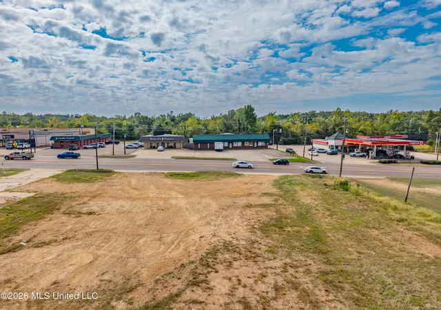 Photo 4 of Land for sale at Ms 6, Batesville, MS 38606 | MLS# 4165481 | Listing updated on 2026-10-14