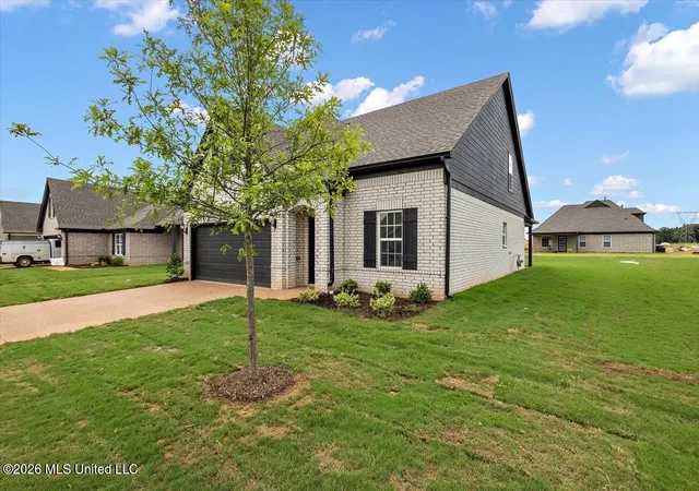 Photo 1 of Single family home for sale at 13714 Jack Thomas Blvd, Olive Branch, MS 38654 | MLS# 4165350 | Listing updated on 2026-10-13