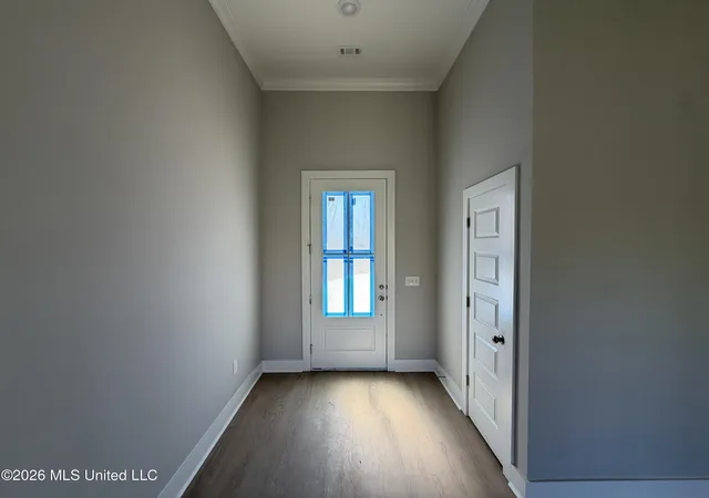 Photo 3 of Single family home for sale at 320 Brookfield Cir, Brandon, MS 39042 | MLS# 4165360 | Listing updated on 2026-10-26
